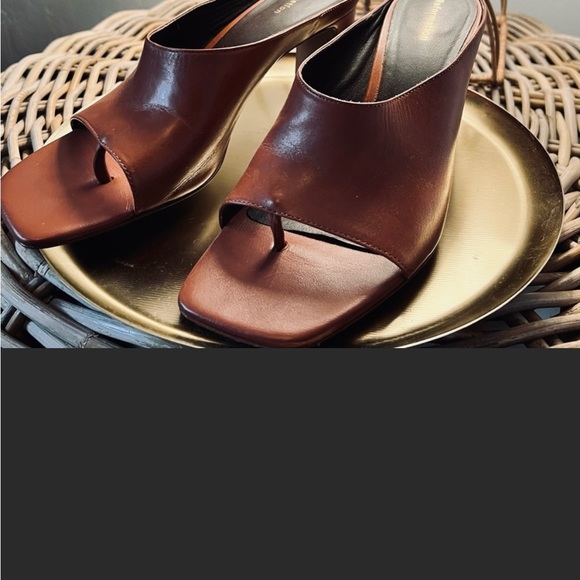 SOLD OUT Reformation Lou Lou Block Heel 7.5 - Picture 5 of 6